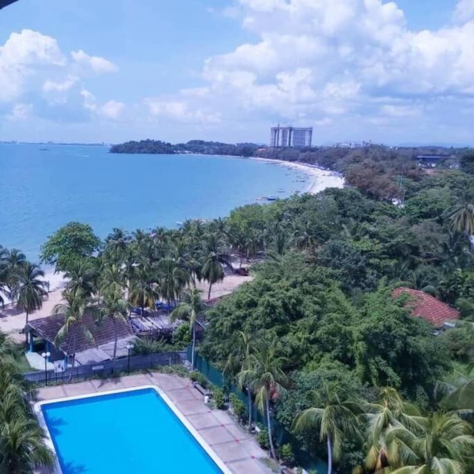 Nat'S Seri Bulan Beach, Pool Home @Teluk Kemang 포트딕슨 외부 사진